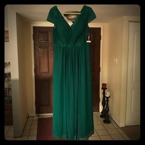 Emerald Green Floor Length Chiffon Dress